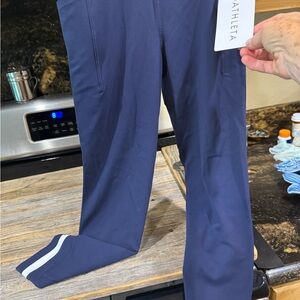Athleta women’s dark navy leggings NWT